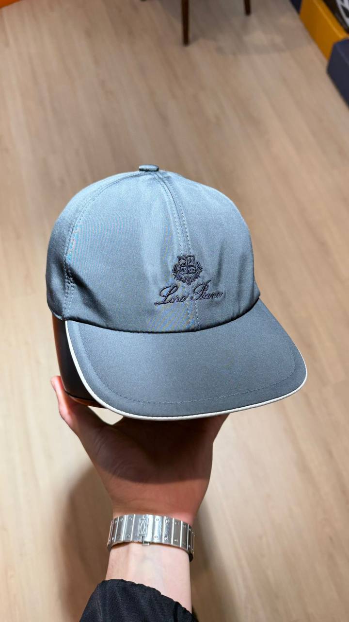 Loro Piana Casquette Bleu Acier